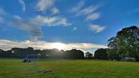 Photo de Parkwood Recreation Ground Play Area