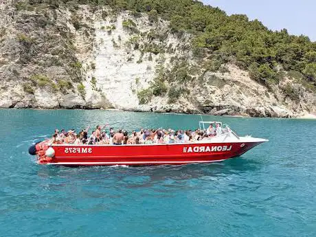 Photo de Motobarche Leonarda Vieste
