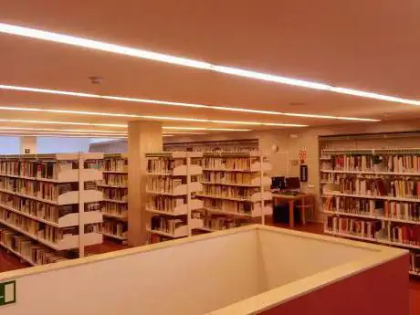 Biblioteca Xavier Benguerel