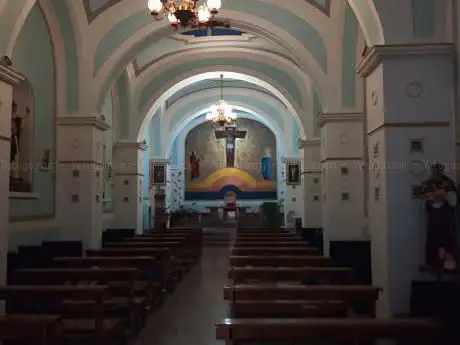 Photo de Chiesa San Leonardo Abate  Villa San Leonardo
