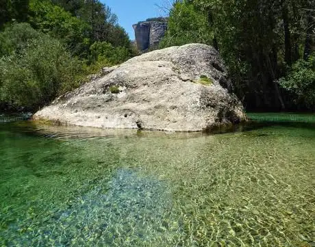 Photo de Piedra del Tajo