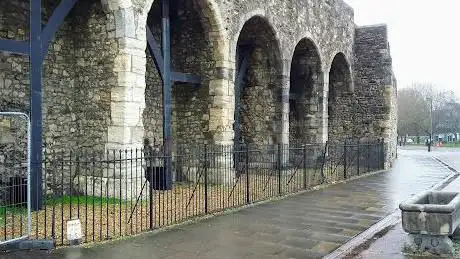 Photo de Southampton Old Wall