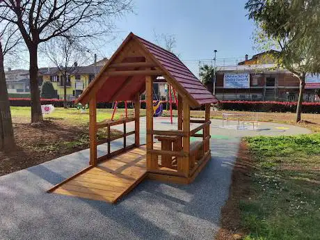 Parco Giochi via Bloch