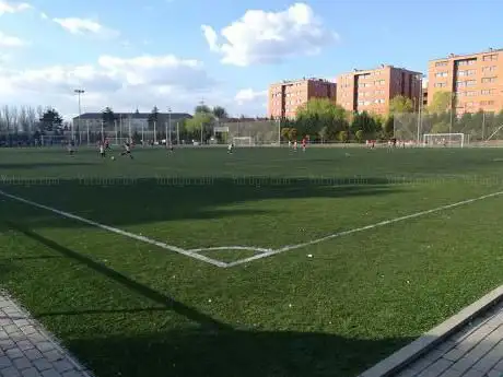 Photo de Campos de Fútbol Parque de Canterac