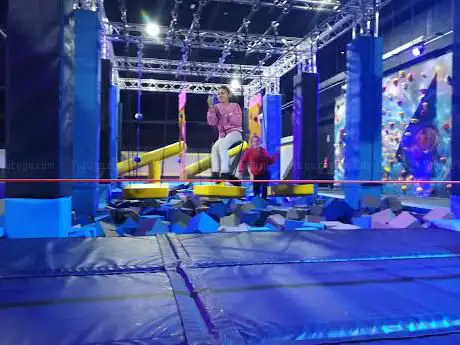 Photo de Madrid Jumps - Parque de Trampolines