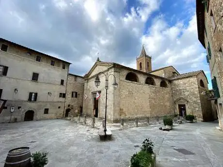 Photo de Piazza San Lorenzo