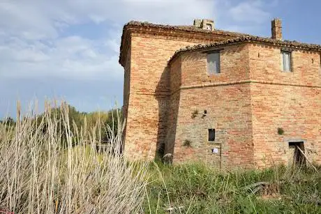 TORRE SUL PORTO