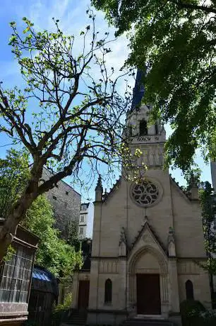 Jardin de l'Eglise Evangélique Luthérienne Saint-Jean-Denys-Bulher