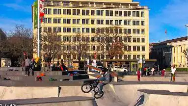 Photo de Place de jeux de la plaine de Plainpalais