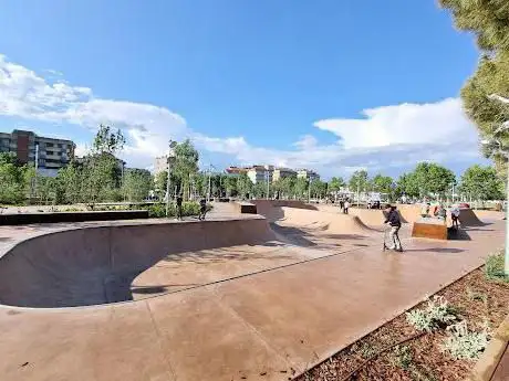 Photo de Igualada Central devious Skatepark