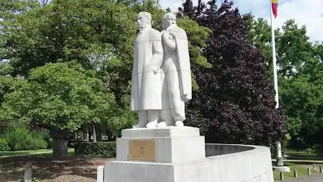 Photo de Monument national à la Résistance.