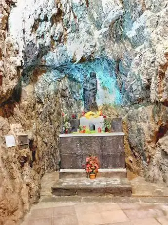 Photo de Madonnina del Mare (Antro del mostro di Scilla)