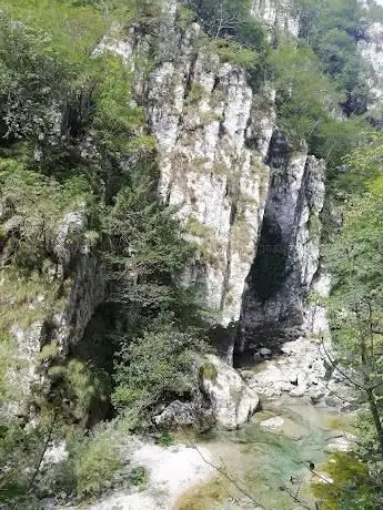 Photo de Climbing wall