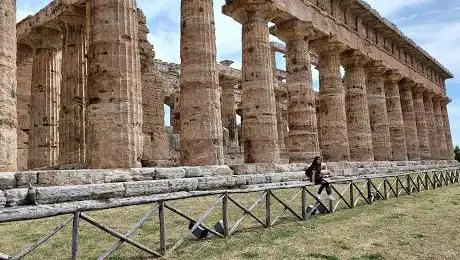 Photo de Guida Turistica Paestum