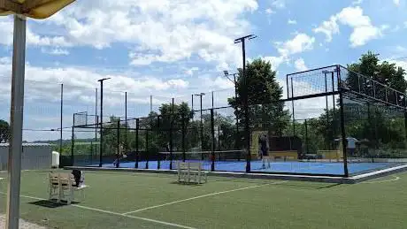 Photo de GLIU' PADEL asd