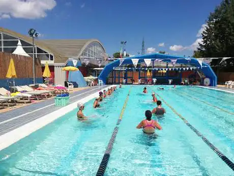 Photo de Piscina Comunale Mauro Lombardi