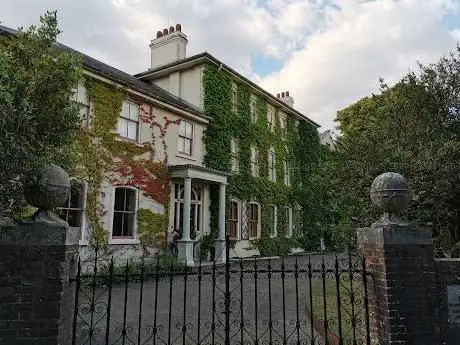 Photo de Home of Charles Darwin - Down House