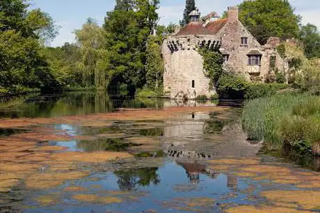 Photo de Mereworth Castle Old Gatehouse