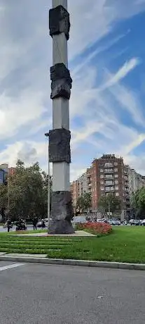 Photo de Monument a Josep Tarradellas