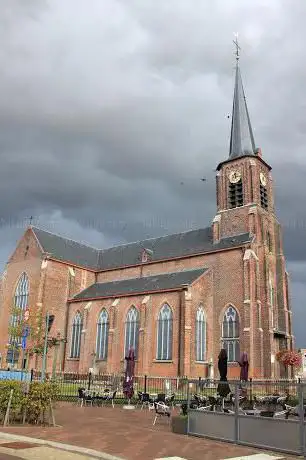 Photo de Parochiekerk Sint-Jan in de Olie Vremde
