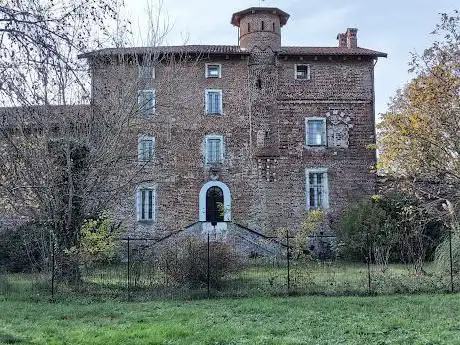 Castello di Dusino San Michele (at)