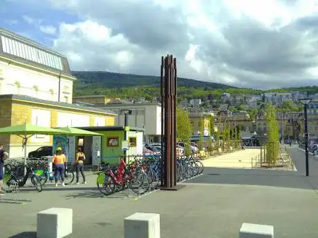 Photo de Neuchâtelroule Station du Port