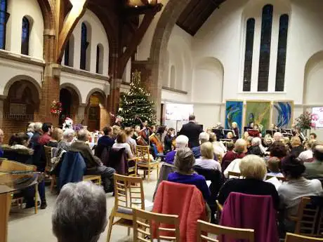 Photo de Altrincham United Reformed Church