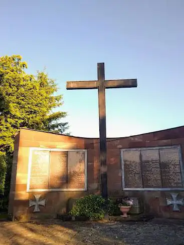 Gefallenenmal am Friedhof Einöd