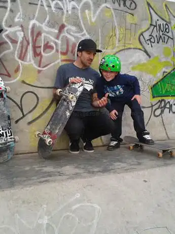 Photo de FAR Skateboard Shop