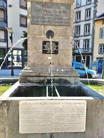 Photo de Statue des droits de l'homme
