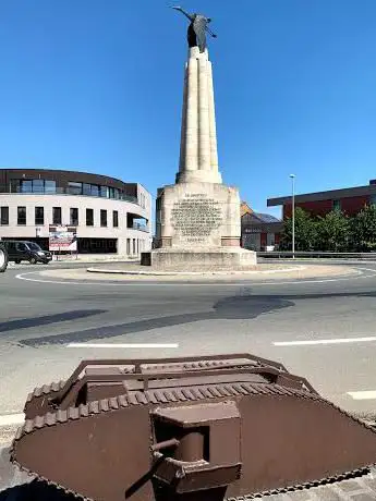 Guynemermonument