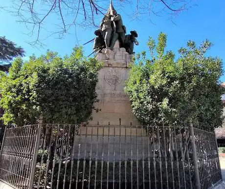 Photo de Monumento al General Vara de Rey y los Heroes de Caney