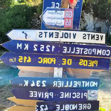Photo de Place de L'Amitie
