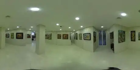 Lattuada Gallery-Arte Centro