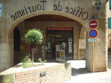 Tarn Tourist Center