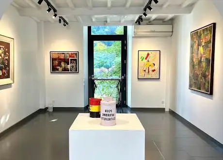 Photo de GALERIE B by Sabrina & Isy Brachot