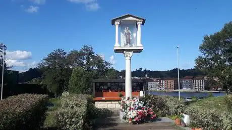 Photo de Karmengo Ama Birjinaren aldarea (Muturra)