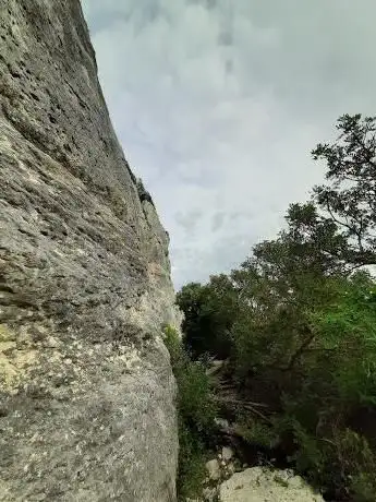 Climbing: Falesia “ Discount di Santa Vittoriaâ€