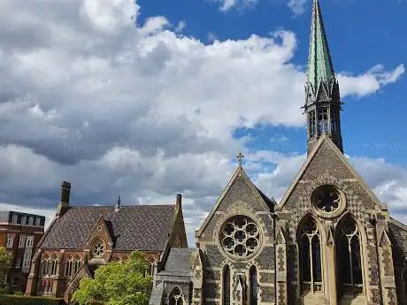 Photo de Harrow School Chapel