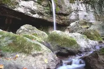 Photo de Jacob-Bellecombette Cascade