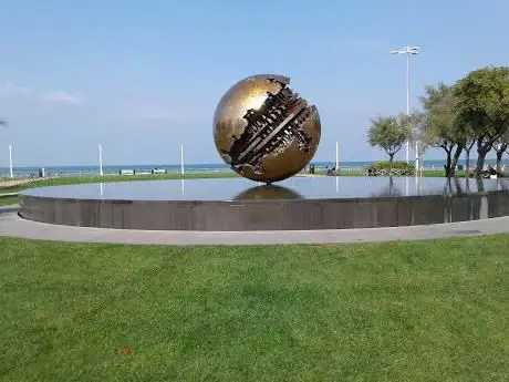 Photo de Big Sphere A. Pomodoro
