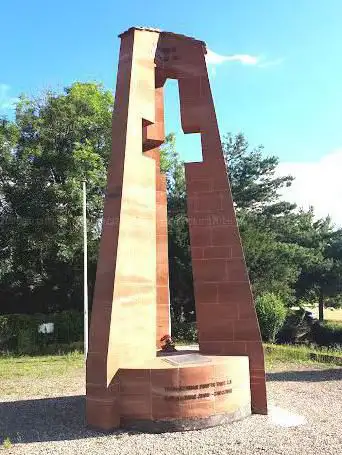 Photo de Memorial La Croix Du Moulin