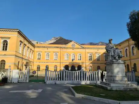 Biblioteca Civica di Carrara