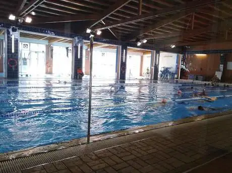 Photo de Piscina Cubierta de Vélez-Málaga