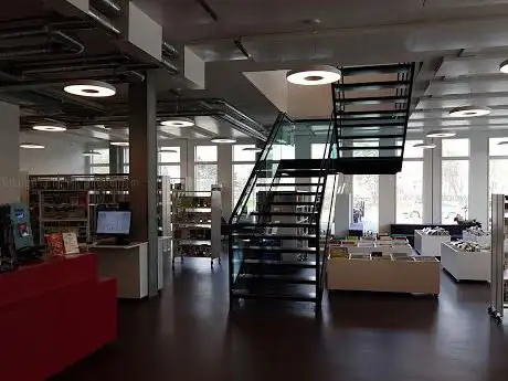 Photo de Bibliothek Volketswil