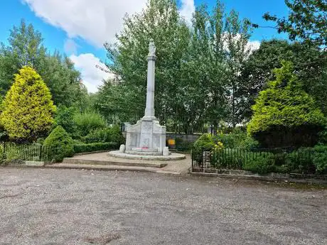 Photo de Bucksburn War Memorial and Garden