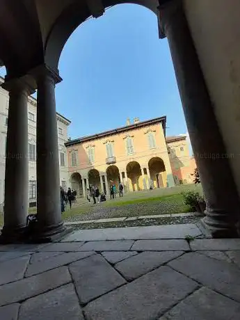 Palazzo Modignani