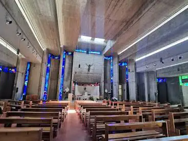 Photo de Santissimo Nome di Maria in Via Latina