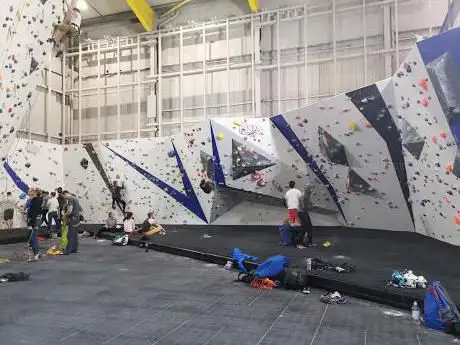 Big Depot Climbing Centre (Leeds)