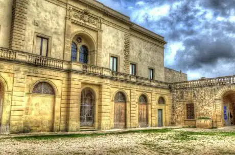 Photo de Palazzo marchesale Castriota Scanderbeg
